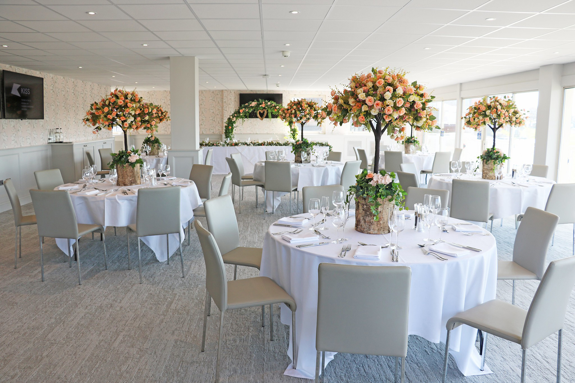 https://www.chester-races.com/venue-hire/the-leverhulme-stand/ thumbnail image