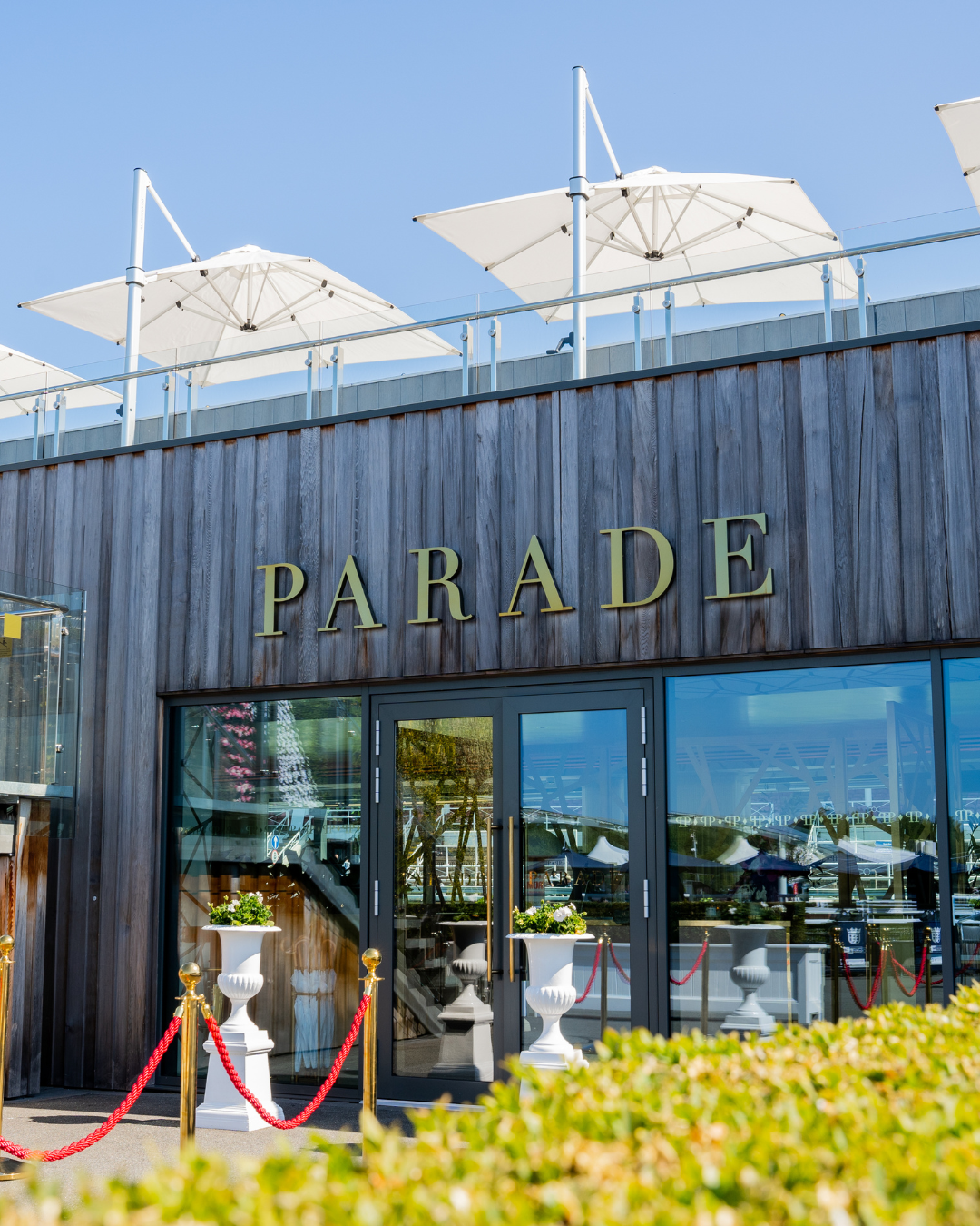 PARADE Gallery