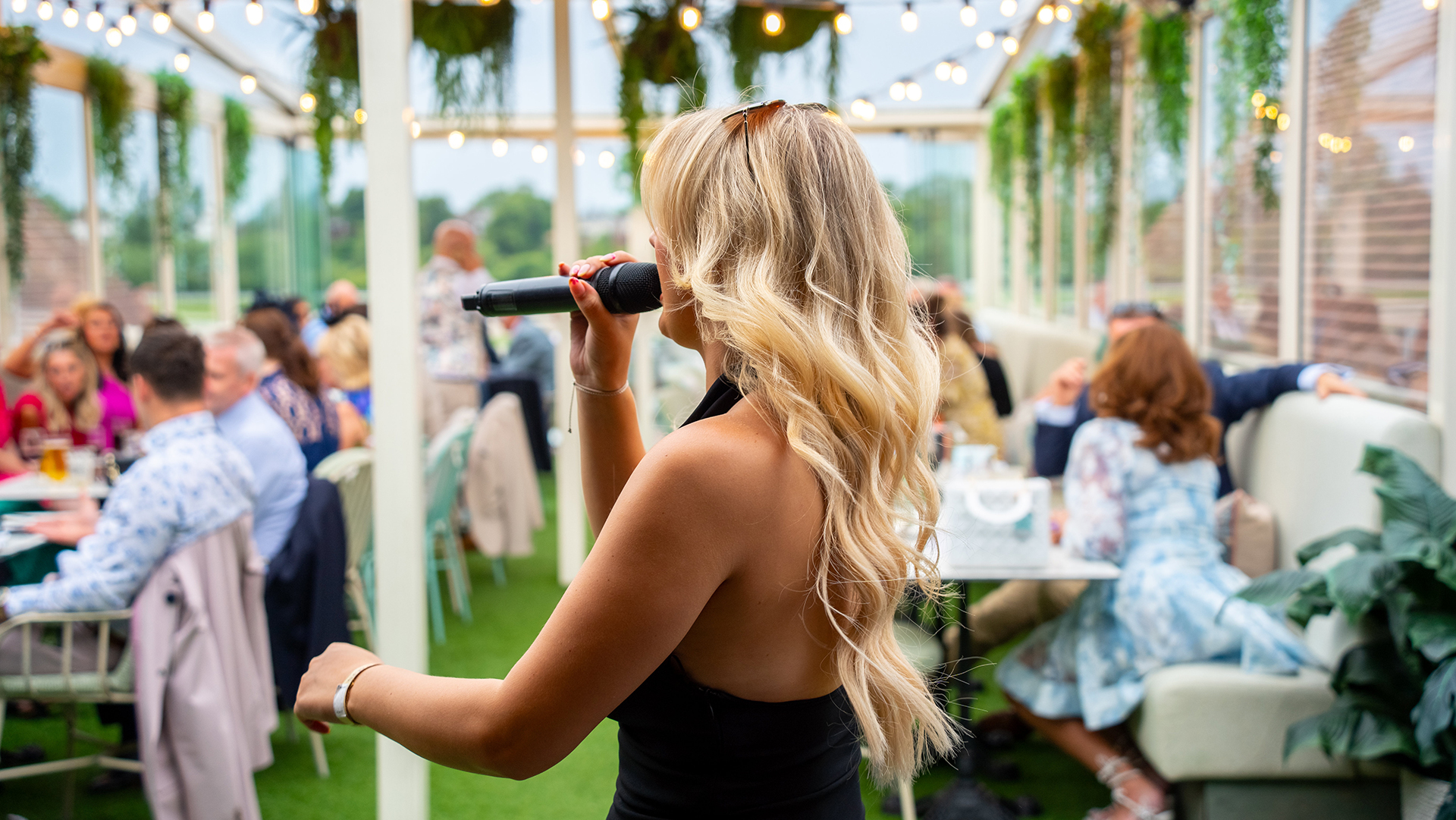 https://www.chester-races.com/venue-hire/1539-roof-lounge/ thumbnail image