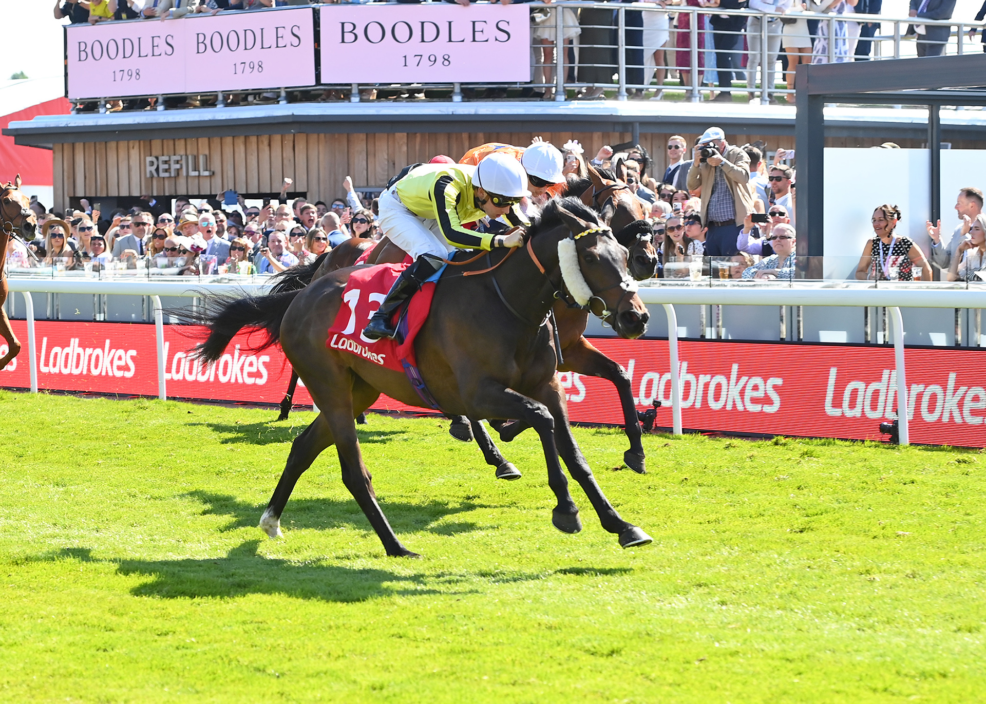 https://www.chester-races.com/racing-reports/boodles-may-festival-ladbrokes-chester-cup-day/ thumbnail image