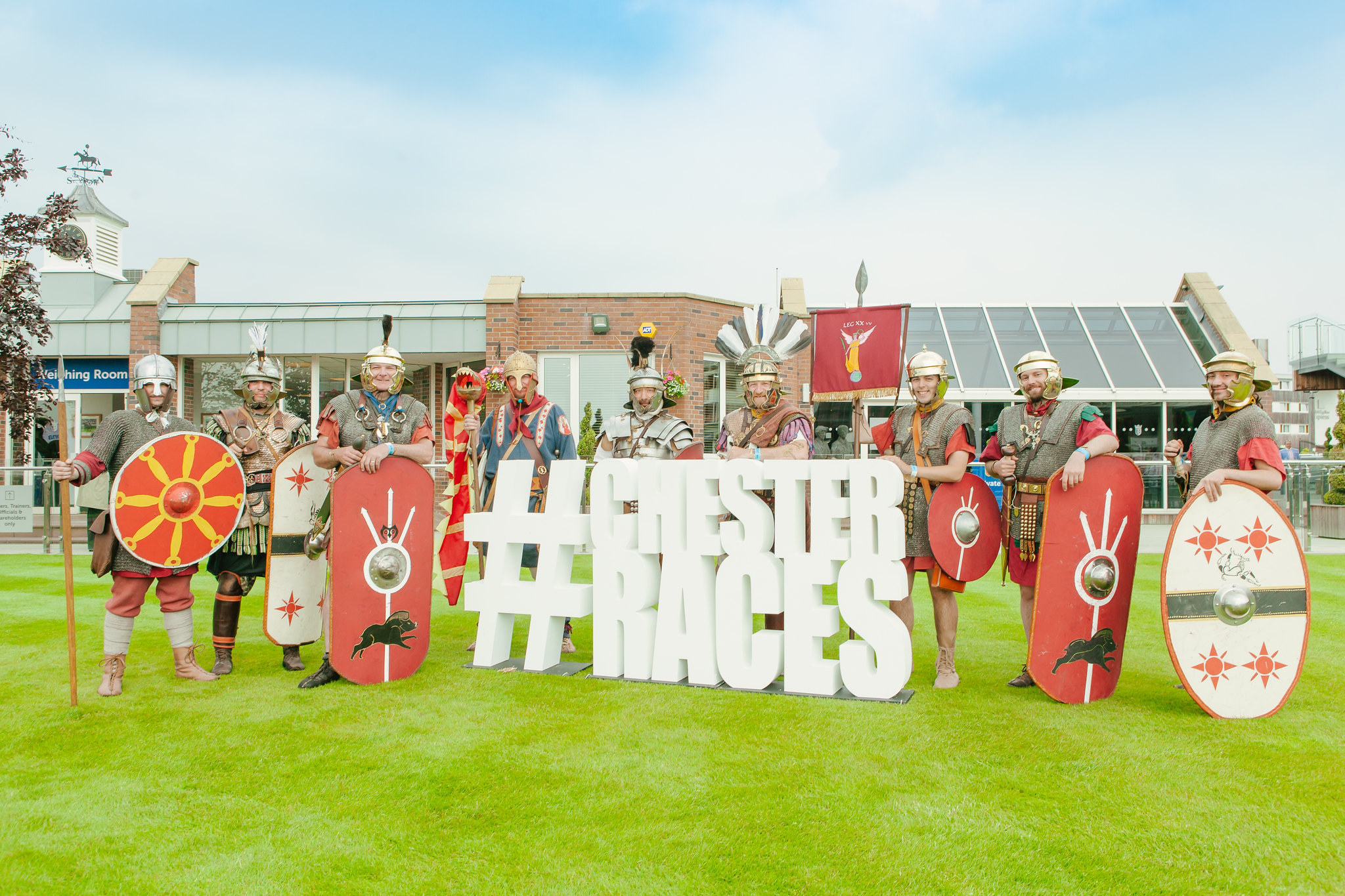 https://www.chester-races.com/why-you-should-look-out-for-roman-soliders-on-the-streets-of-chester-this-tuesday/ thumbnail image
